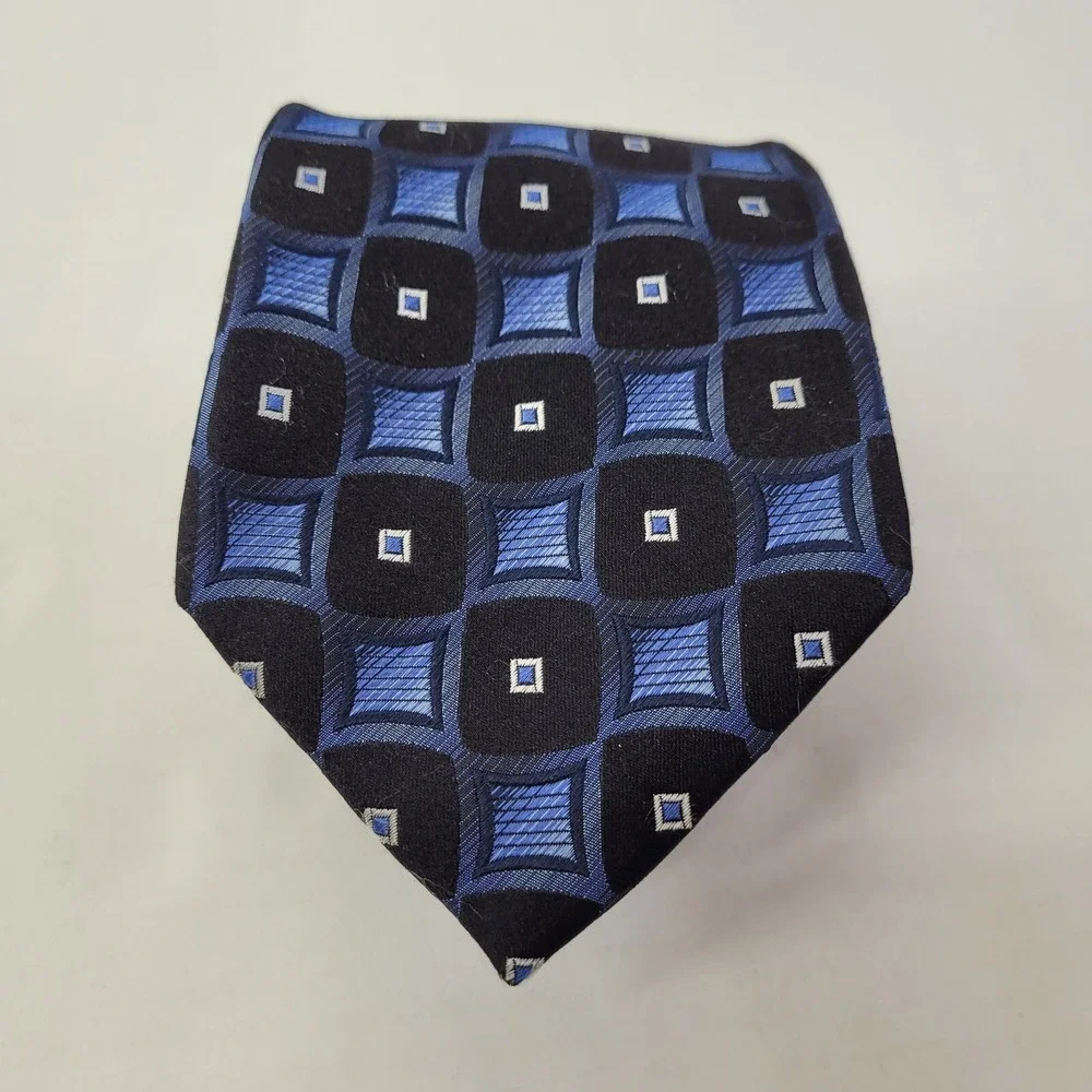 Roberto Villini Couture Men's Black Blue Geometric Silk Tie 62.5